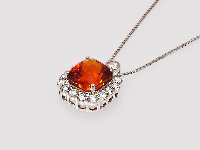 ペンダント：Orange Sapphire　オレンジサファイア